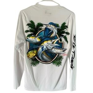 Long sleeve men’s fishing shirt.